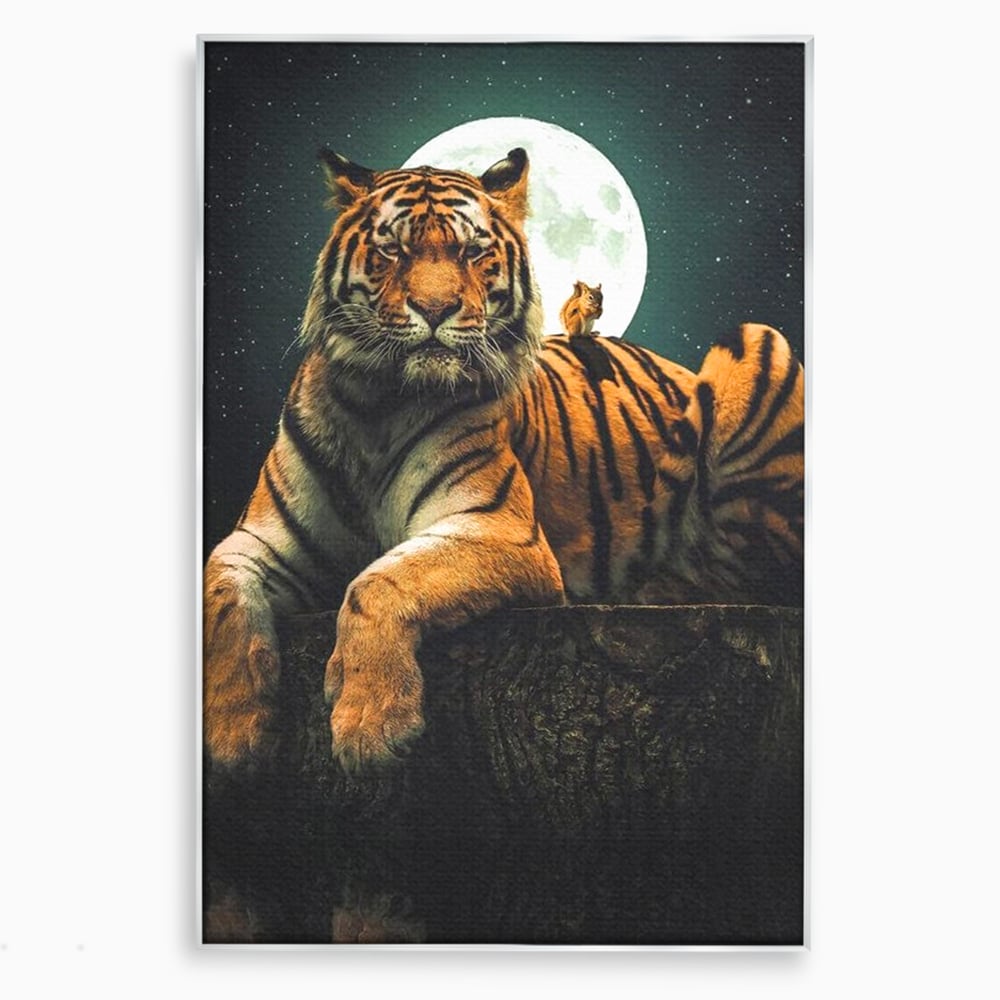 Tablou canvas cu tablou canvas cu tigru si veverita, in rama de aluminiu argintiu